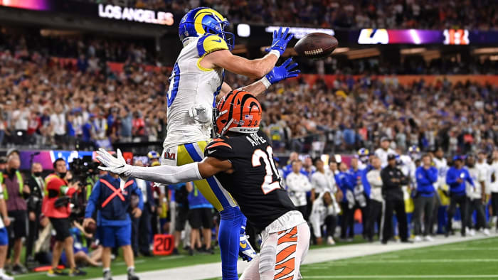 Cooper Kupp catches game-winning touchdown for Rams in Super Bowl LVI.